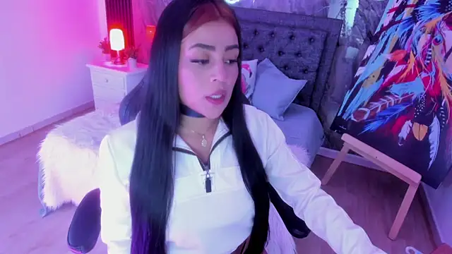Snapshot of Mallorie_Owens chatting on May 2026 12:01:02 PM Mallorie Owens online show from May 2026 12:01:02 PM