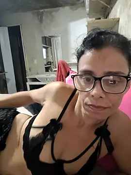 Cristotoza online show from May 2026 03:39:02 PM