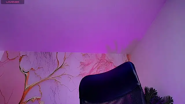 Snapshot of cherry_latiinn19 chatting on May 2026 05:32:02 PM cherry latiinn19 online show from May 2026 05:32:02 PM