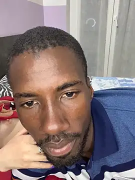 Snapshot of INTRUDERS20 chatting on April 2026 07:00:01 PM INTRUDERS20 online show from April 2026 07:00:01 PM