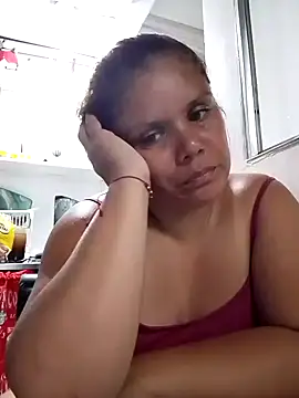 Snapshot of Zafiro_MD chatting on April 2026 11:27:01 PM Zafiro MD online show from April 2026 11:27:01 PM