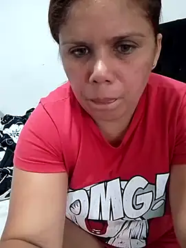 Snapshot of Zafiro_MD chatting on April 2026 03:37:02 PM Zafiro MD online show from April 2026 03:37:02 PM