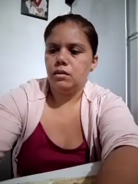 Snapshot of Zafiro_MD chatting on May 2026 11:59:01 AM Zafiro MD online show from May 2026 11:59:01 AM