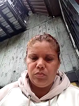 Snapshot of Zafiro_MD chatting on May 2026 12:23:02 PM Zafiro MD online show from May 2026 12:23:02 PM