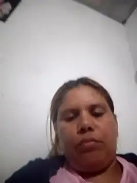 Snapshot of Zafiro_MD chatting on May 2026 11:46:01 PM Zafiro MD online show from May 2026 11:46:01 PM