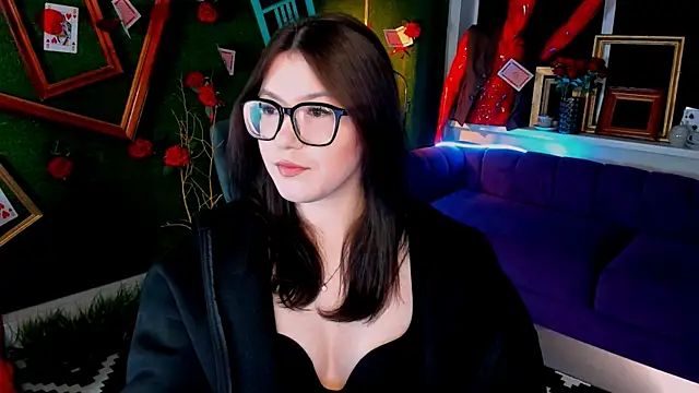 Snapshot of JennyGibson chatting on June 2026 05:07:01 AM JennyGibson online show from June 2026 05:07:01 AM