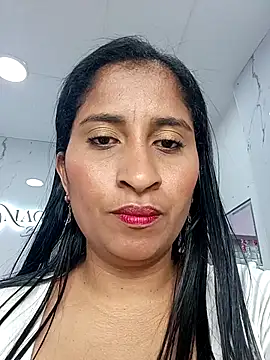 Snapshot of SofiaMendez1_ chatting on April 2026 04:19:01 PM SofiaMendez1 online show from April 2026 04:19:01 PM