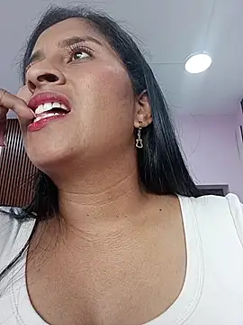 Snapshot of SofiaMendez1_ chatting on April 2026 03:06:01 PM SofiaMendez1 online show from April 2026 03:06:01 PM