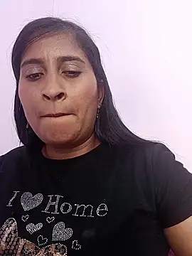 Snapshot of SofiaMendez1_ chatting on May 2026 04:04:02 PM SofiaMendez1 online show from May 2026 04:04:02 PM