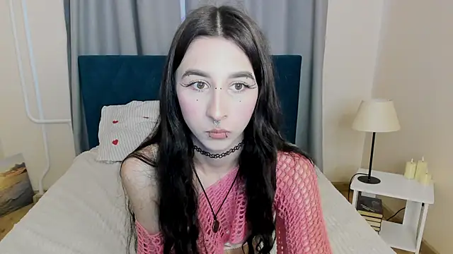 Snapshot of MelissaSparrow chatting on June 2026 01:01:02 AM MelissaSparrow online show from June 2026 01:01:02 AM