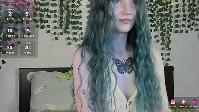 Snapshot of Leona_Vixen chatting on May 2026 06:10:02 AM Leona Vixen online show from May 2026 06:10:02 AM