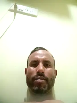 Sanjay19881 online show from April 2026 06:39:01 PM