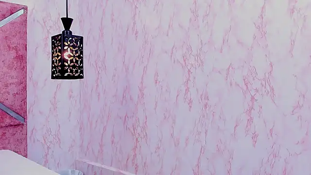 Lila Horney online show from April 2026 02:25:01 PM