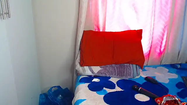 Juicytities20 online show from May 2026 10:53:02 AM