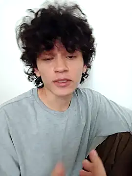 Snapshot of normalboy16 chatting on April 2026 06:27:02 PM normalboy16 online show from April 2026 06:27:02 PM