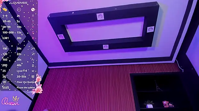 LexiAdamss online show from May 2026 02:45:01 PM