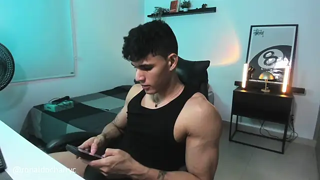 Snapshot of Massimo_Rinaldi chatting on July 2026 03:58:01 PM Massimo Rinaldi online show from July 2026 03:58:01 PM