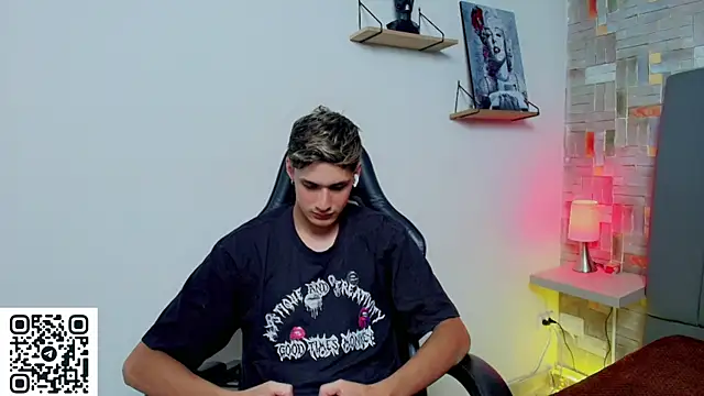 flaquito    online show from May 2026 01:37:01 PM