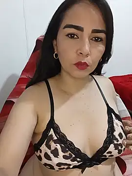 Snapshot of Emily_Divi69 chatting on July 2026 01:45:02 AM Emily Divi69 online show from July 2026 01:45:02 AM