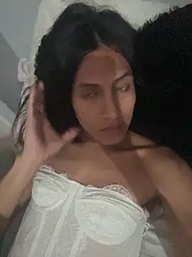 Snapshot of luna_duque chatting on June 2026 04:26:01 AM luna duque online show from June 2026 04:26:01 AM