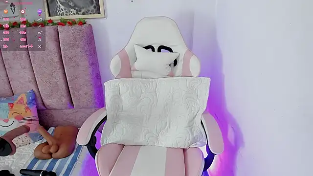 alisson boobs   online show from July 2026 12:30:01 PM