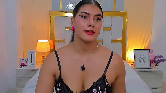 Alara Keyy online show from July 2026 11:55:02 PM