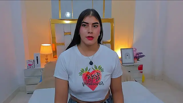 Alara Keyy online show from July 2026 10:05:02 PM