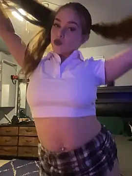 mariex83 online show from April 2026 02:42:01 AM