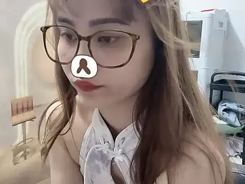    Nami    online show from May 2026 01:19:01 PM