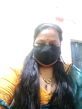 Snapshot of PINKI_024 chatting on April 2026 05:56:01 AM PINKI 024 online show from April 2026 05:56:01 AM