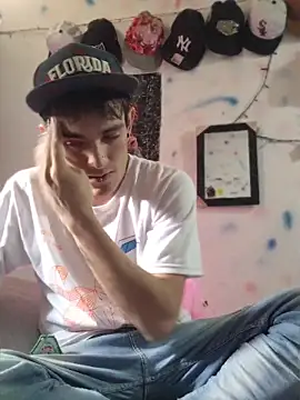 Snapshot of ThePrinz_maykiin chatting on April 2026 09:23:01 PM ThePrinz maykiin online show from April 2026 09:23:01 PM