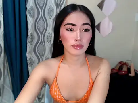 urasiankylie online show from May 2026 05:19:02 PM