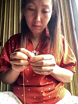 Snapshot of Huonglyna chatting on June 2026 05:52:02 AM Huonglyna online show from June 2026 05:52:02 AM