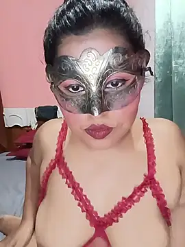 Maskedcurves online show from June 2026 02:40:02 PM