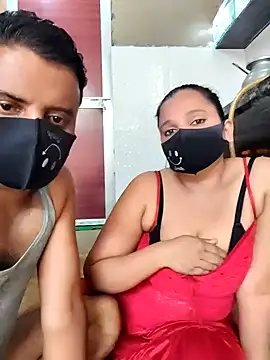 Snapshot of Lusty_musty chatting on May 2026 05:45:02 AM Lusty musty online show from May 2026 05:45:02 AM