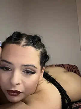 MiaKittyx0 online show from July 2026 11:08:02 PM