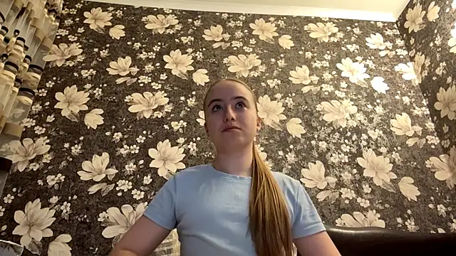 Snapshot of SabinaHaggen chatting on May 2026 05:52:01 PM SabinaHaggen online show from May 2026 05:52:01 PM