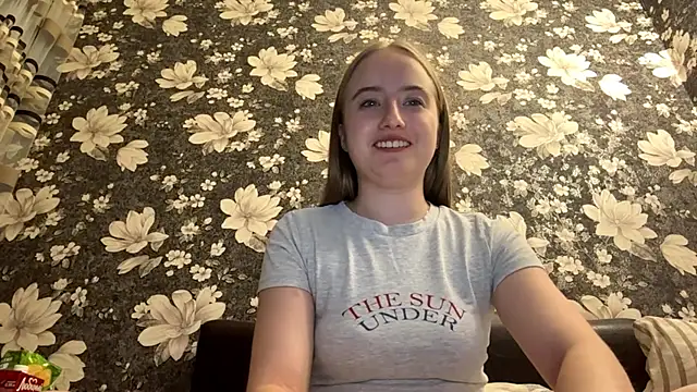 Snapshot of SabinaHaggen chatting on May 2026 06:02:01 PM SabinaHaggen online show from May 2026 06:02:01 PM