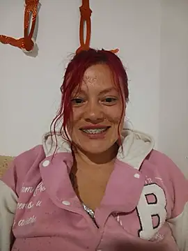 Snapshot of amber_squirtsx chatting on July 2026 02:53:02 AM amber squirtsx online show from July 2026 02:53:02 AM