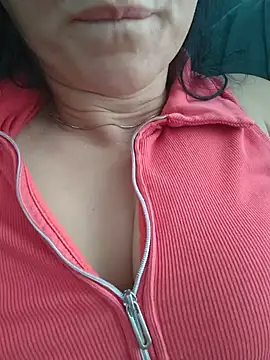 Snapshot of sara_41 chatting on July 2026 07:45:02 AM sara 41 online show from July 2026 07:45:02 AM