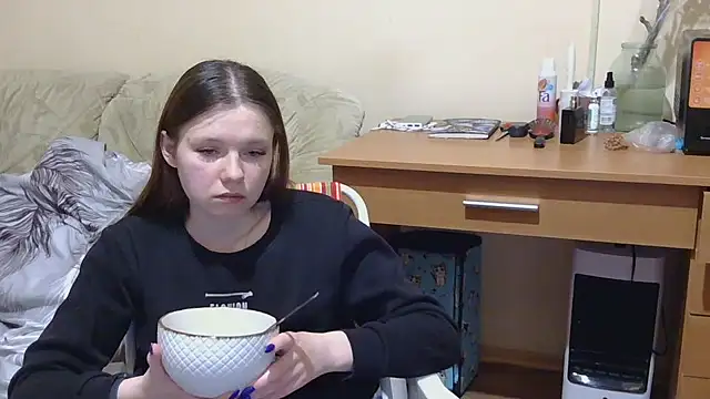 Snapshot of JessicaHolland1 chatting on May 2026 08:35:02 PM JessicaHolland1 online show from May 2026 08:35:02 PM