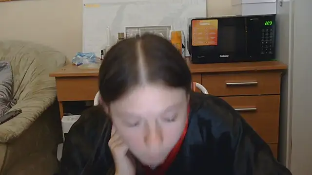 Snapshot of JessicaHolland1 chatting on July 2026 05:50:01 PM JessicaHolland1 online show from July 2026 05:50:01 PM