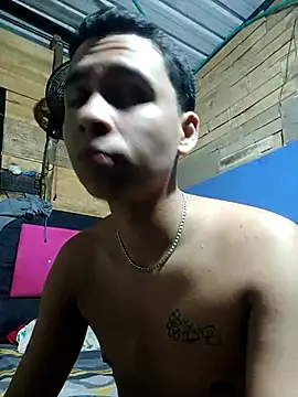 Emyli Liammm online show from April 2026 09:07:01 AM