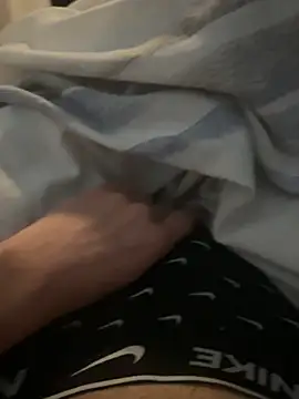 jonny123j123 online show from April 2026 06:07:02 AM