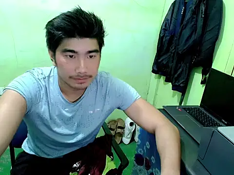 Snapshot of Hunkfireman chatting on April 2026 12:57:01 AM Hunkfireman online show from April 2026 12:57:01 AM