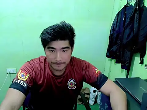 Snapshot of Hunkfireman chatting on April 2026 02:57:01 AM Hunkfireman online show from April 2026 02:57:01 AM