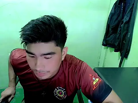 Snapshot of Hunkfireman chatting on May 2026 12:59:02 AM Hunkfireman online show from May 2026 12:59:02 AM