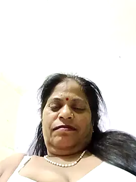 Snapshot of SEEMA_012 chatting on April 2026 05:16:01 AM SEEMA 012 online show from April 2026 05:16:01 AM