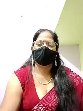 Snapshot of SEEMA_012 chatting on May 2026 03:48:01 AM SEEMA 012 online show from May 2026 03:48:01 AM