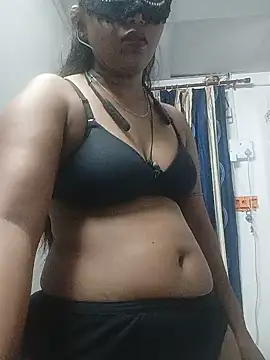 Snapshot of SWEETI_HORNY50 chatting on May 2026 11:22:01 PM SWEETI HORNY50 online show from May 2026 11:22:01 PM